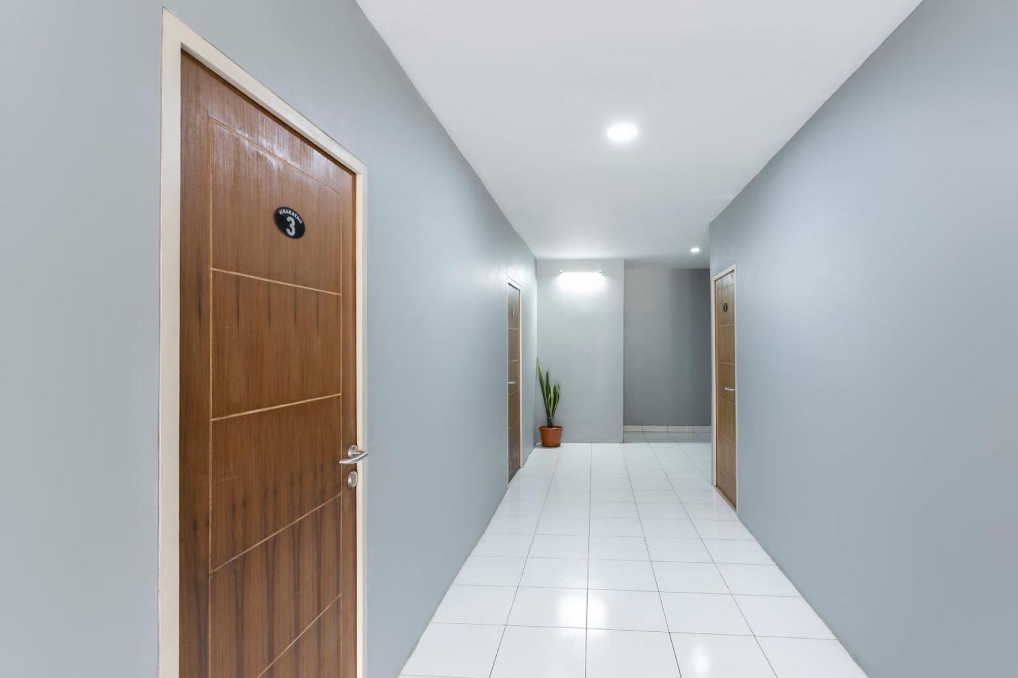 Super Oyo Collection O 3130 D'Valley View Lembang Exteriör bild